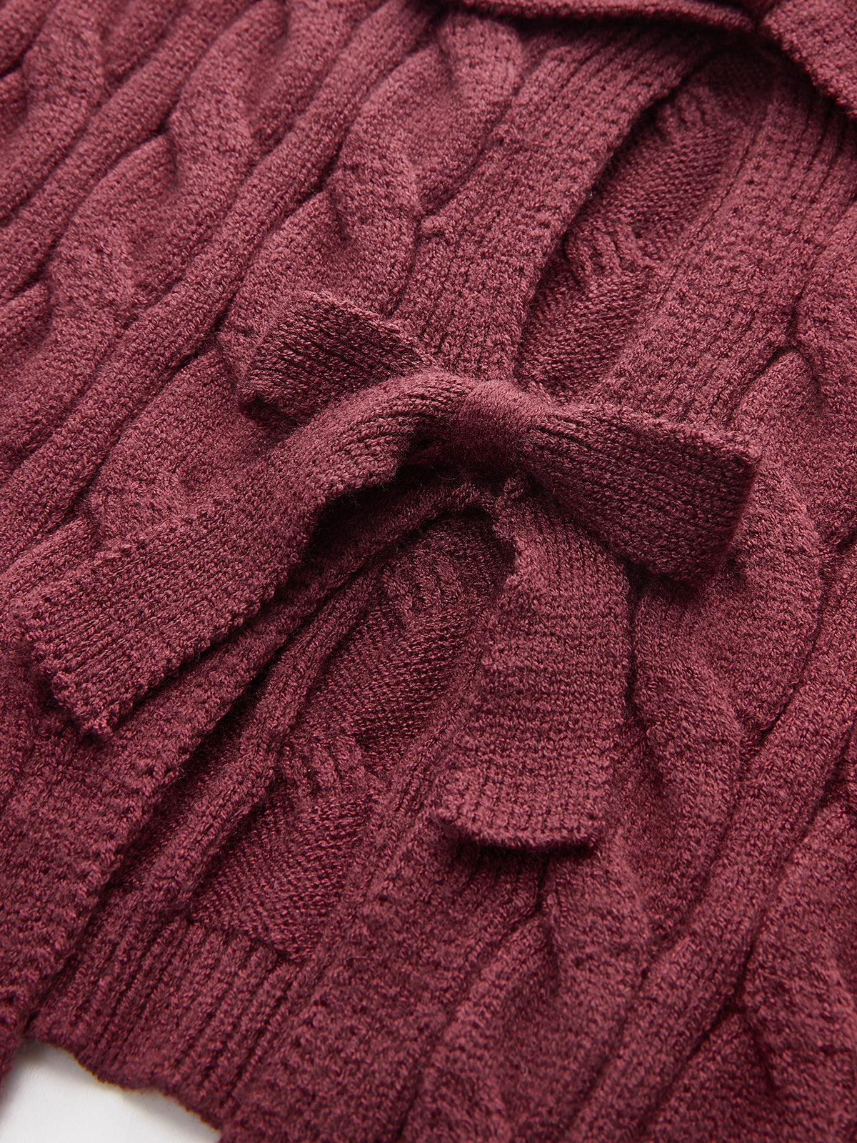 Önü Fiyonk Detaylı Kesik Triko Yelek