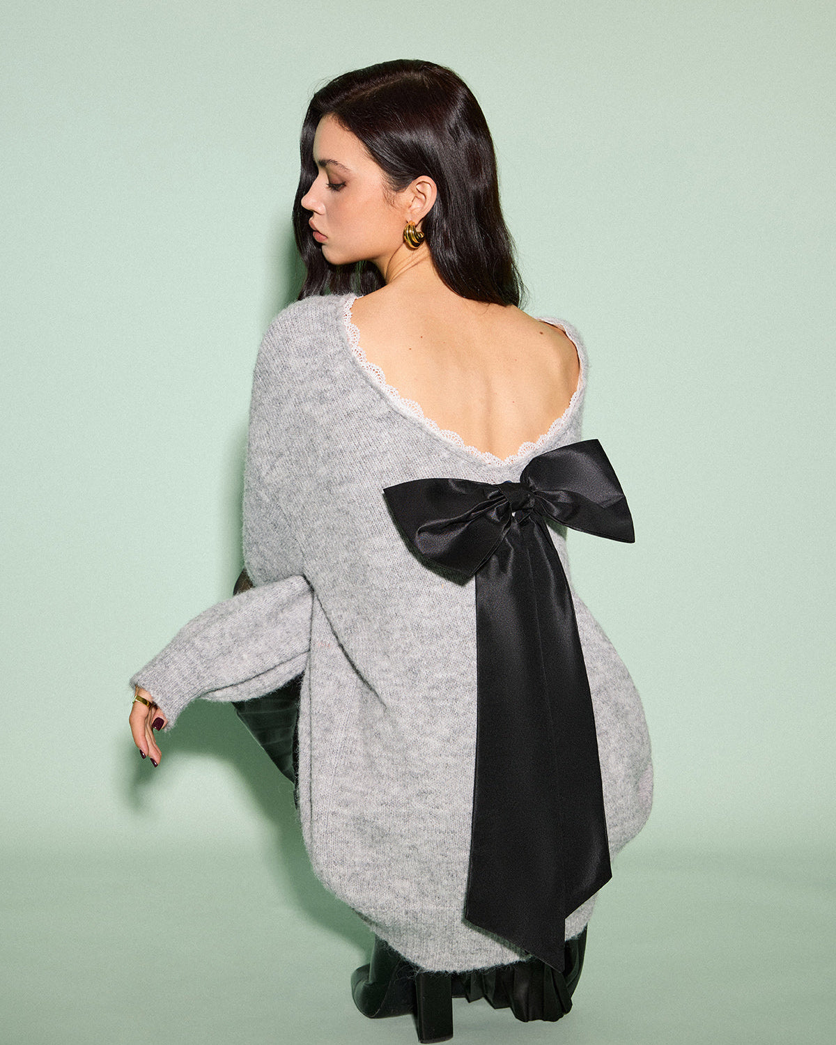 Dantel Detaylı Fiyonk Süslemeli Drape Kazak