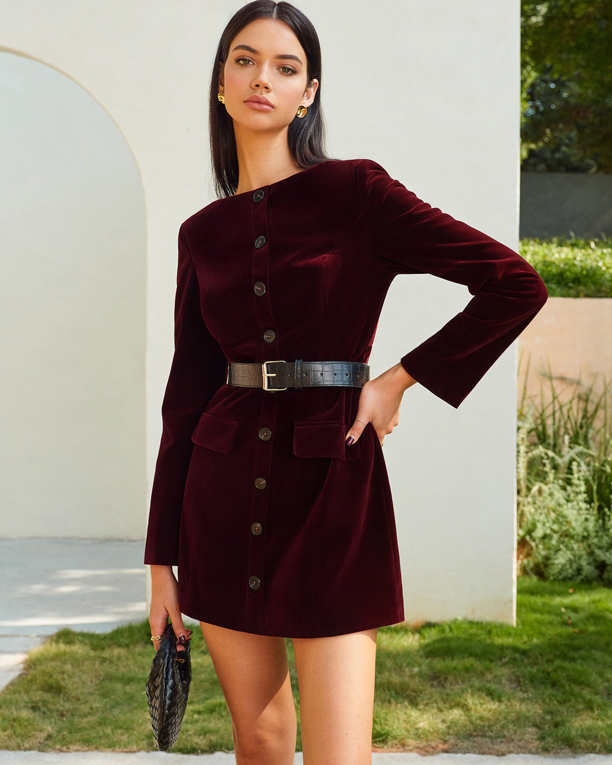 Kemerli Kadife Düğmeli Kısa Elbise