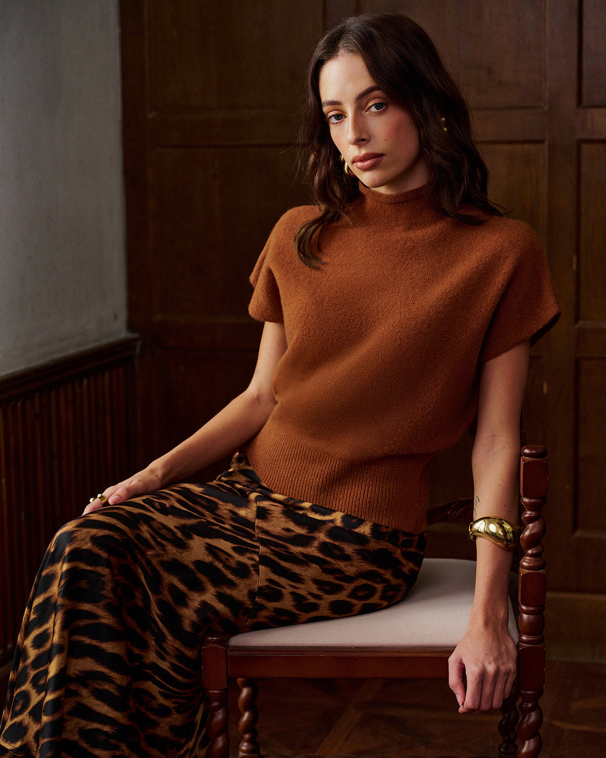 Dik Yaka Yün Triko Yelek