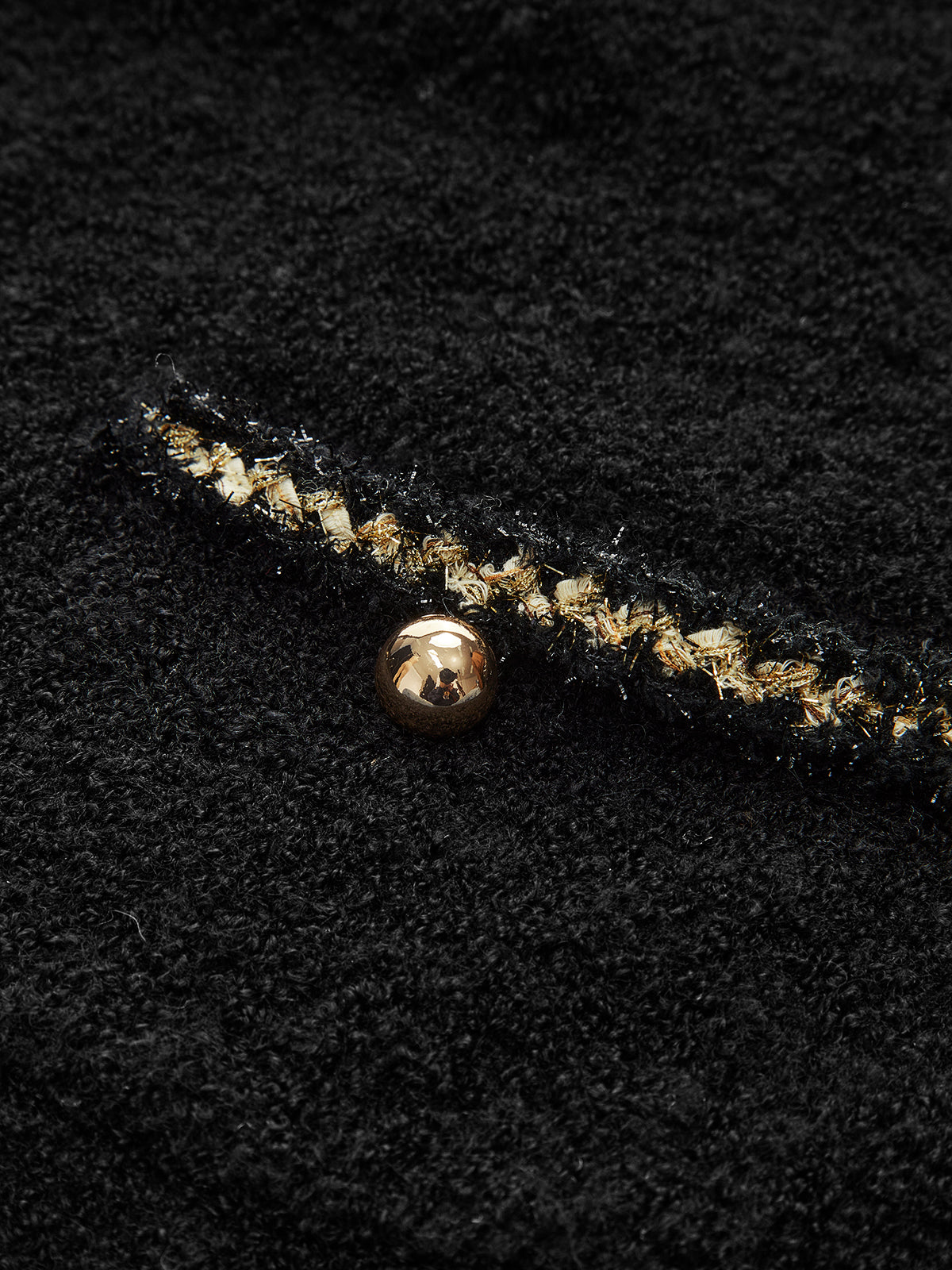 Zarif Kontrast Biye Anahtar Delikli Yaka Polo Triko Kazak