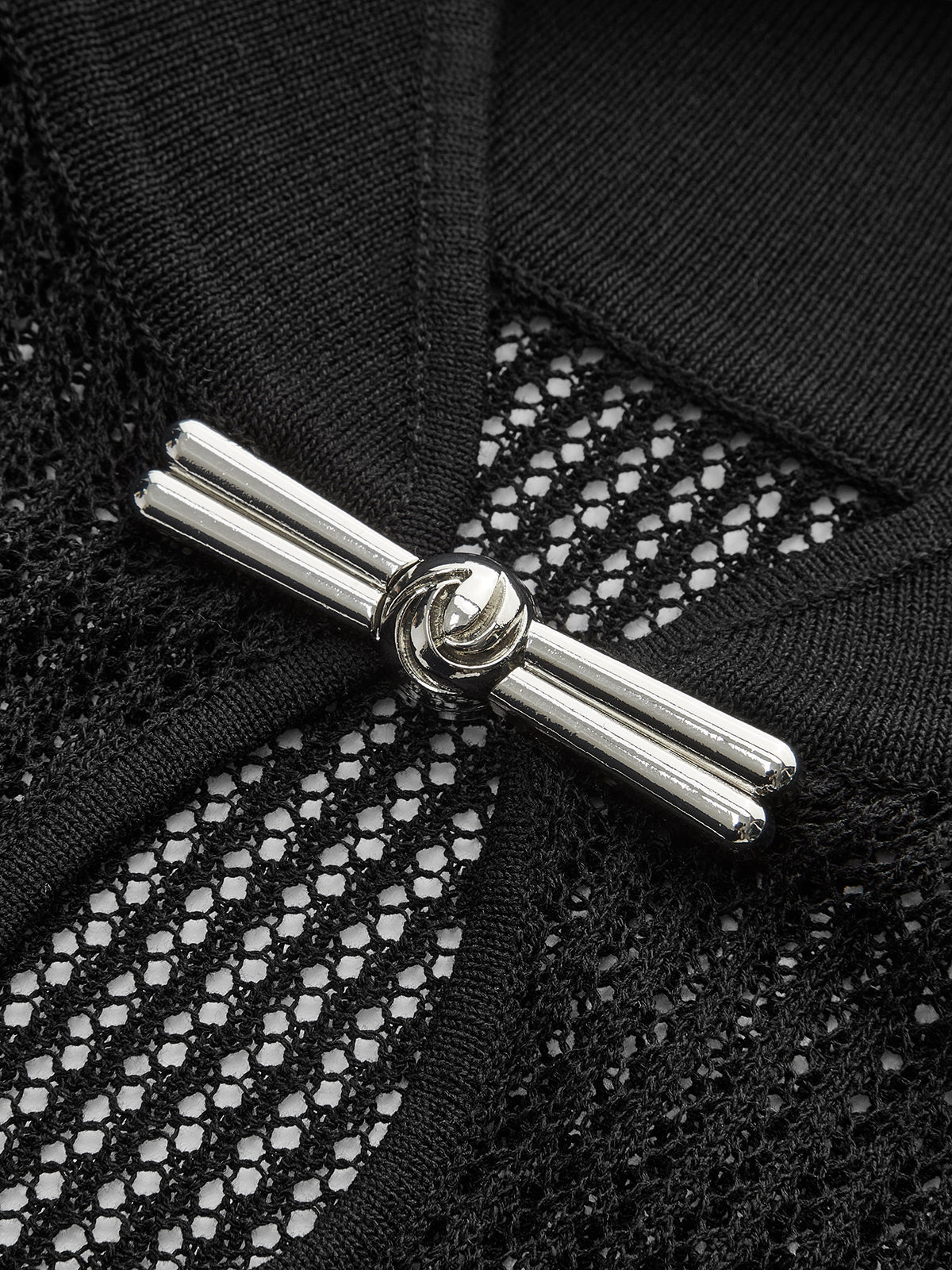 Anahtar Deliği Yaka Yarı Şeffaf Triko Bluz