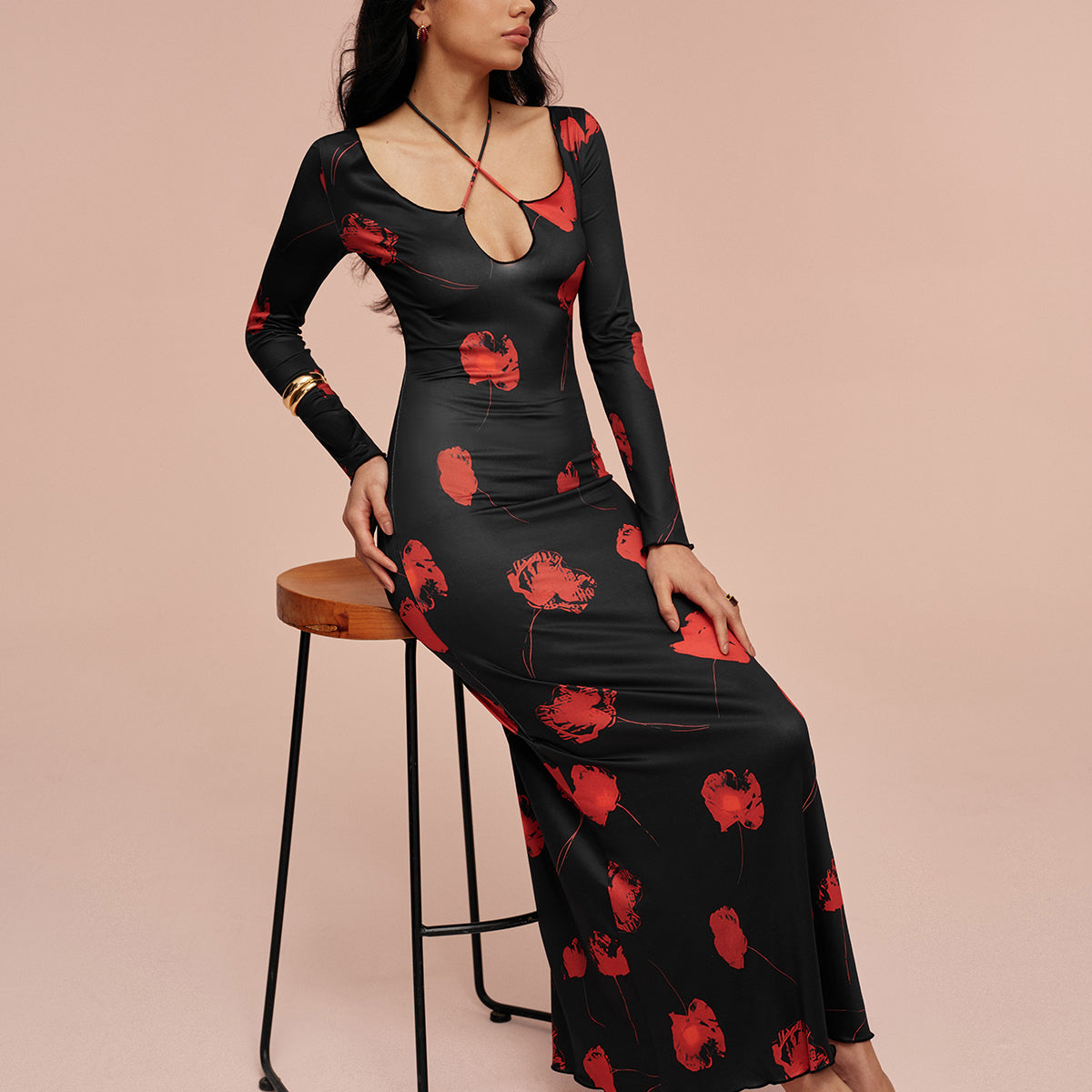 Bağcıklı Yaka Çiçek Desenli Elbise