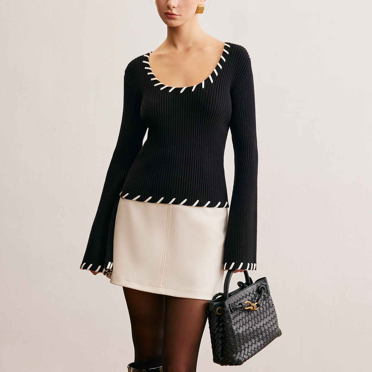 Kontrast Biyeli Volan Kol Triko Üst