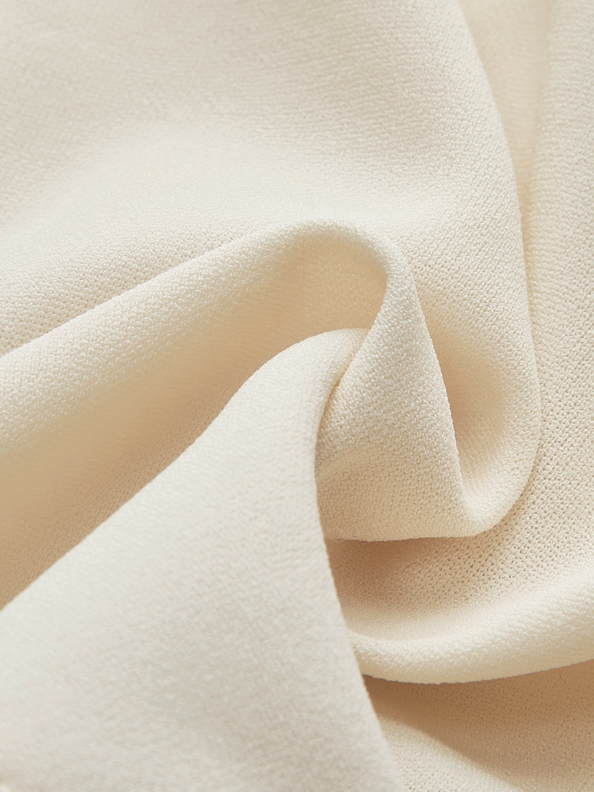 Kolsuz Bağcıklı Sırtı Fermuarlı Bluz