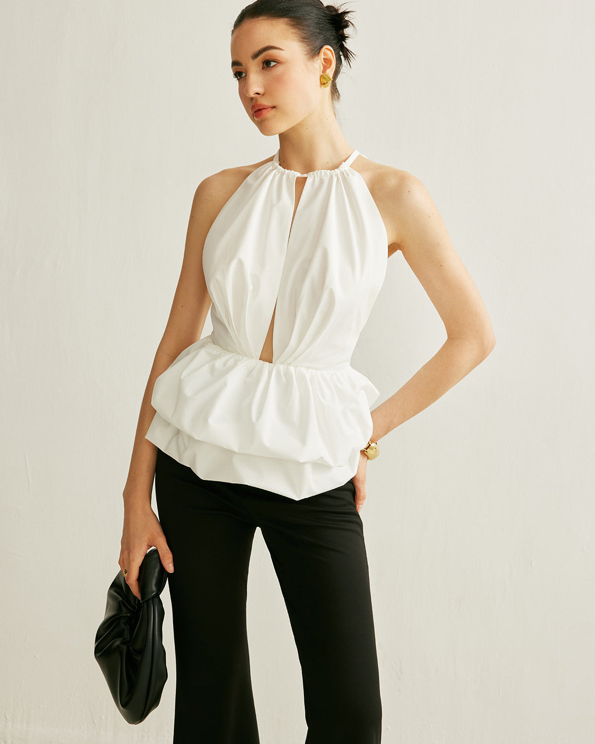 Anahtar Delikli Yaka Peplum Bluz