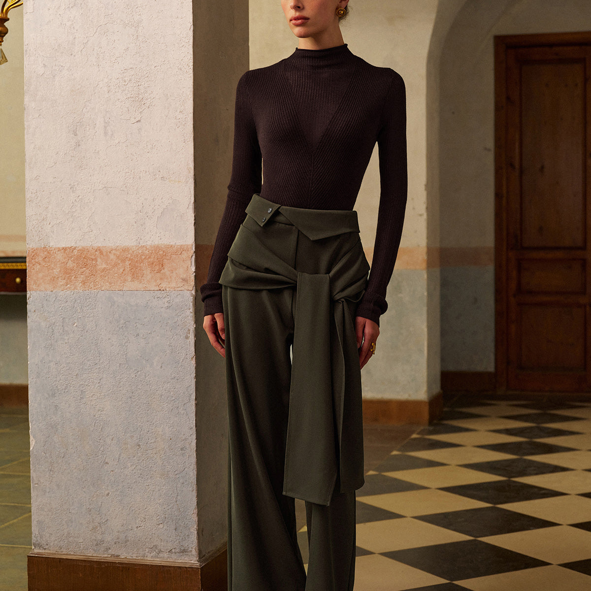 Orta Bel Bağcıklı Pantolon