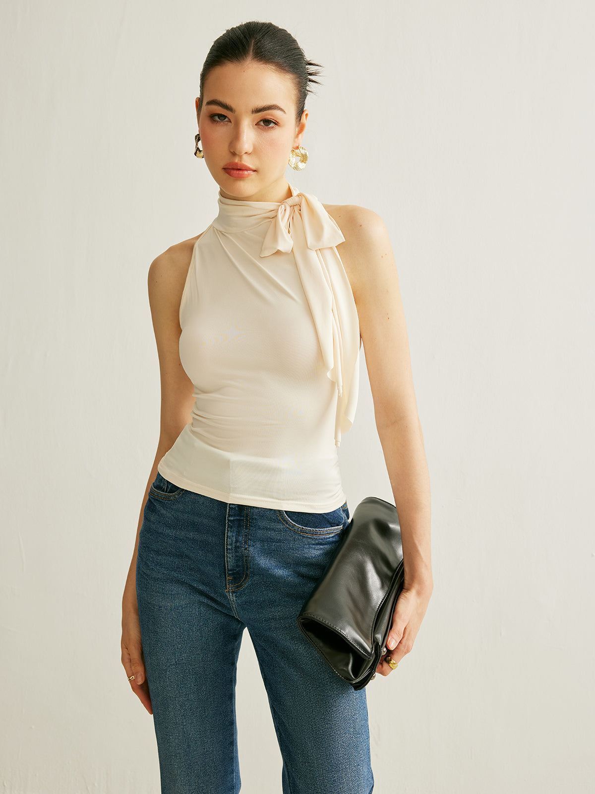 Boyundan Bağlamalı Halter Bluz