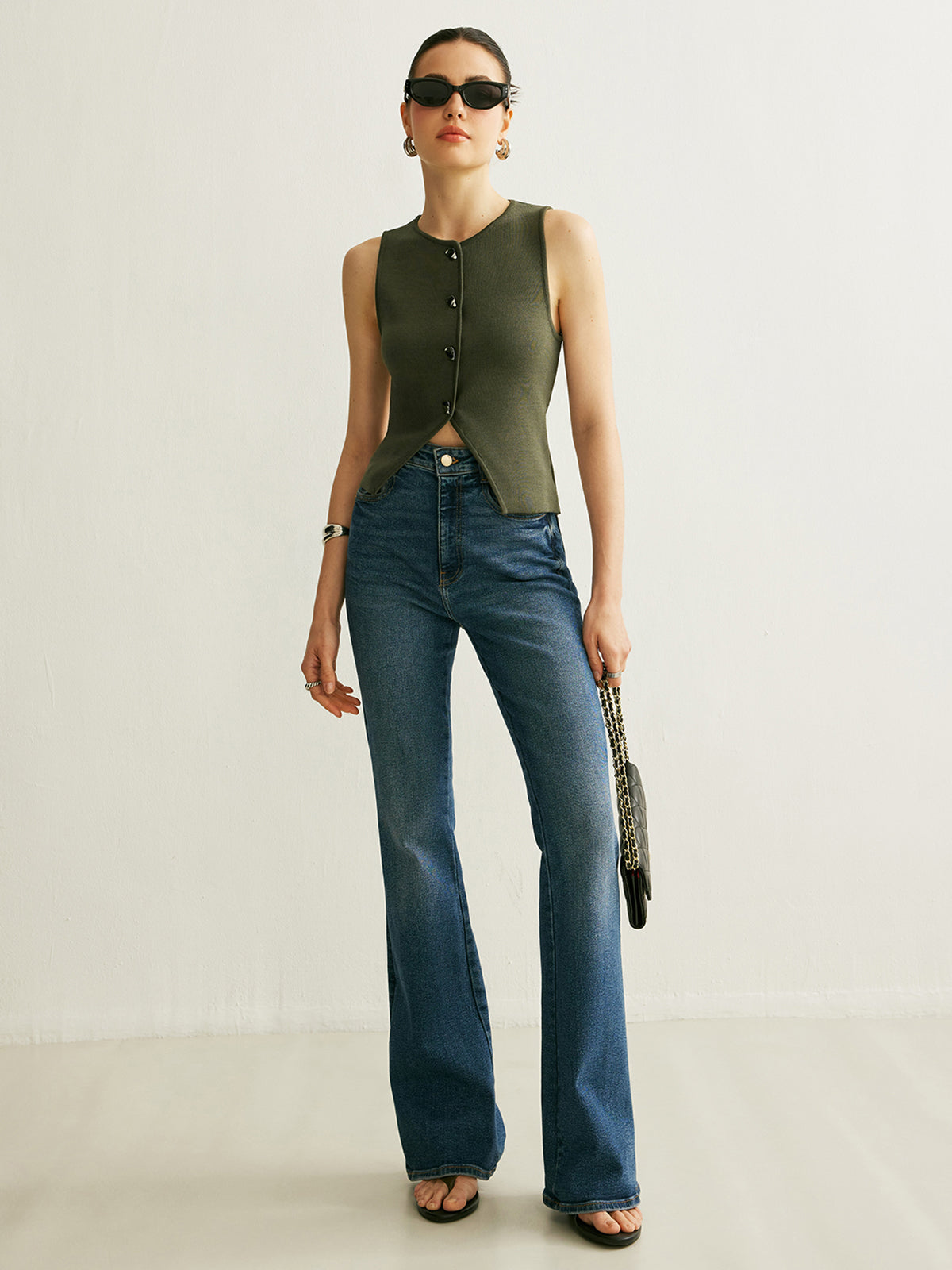 Düğme Detaylı Triko Yelek