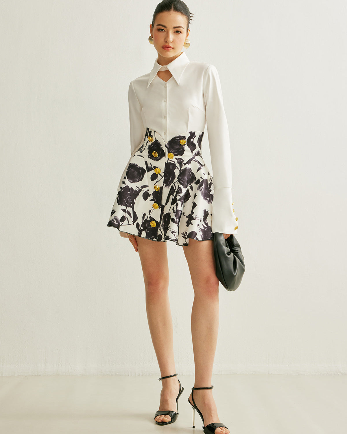 Metal Düğmeli Cutout Polo Yaka Bluz