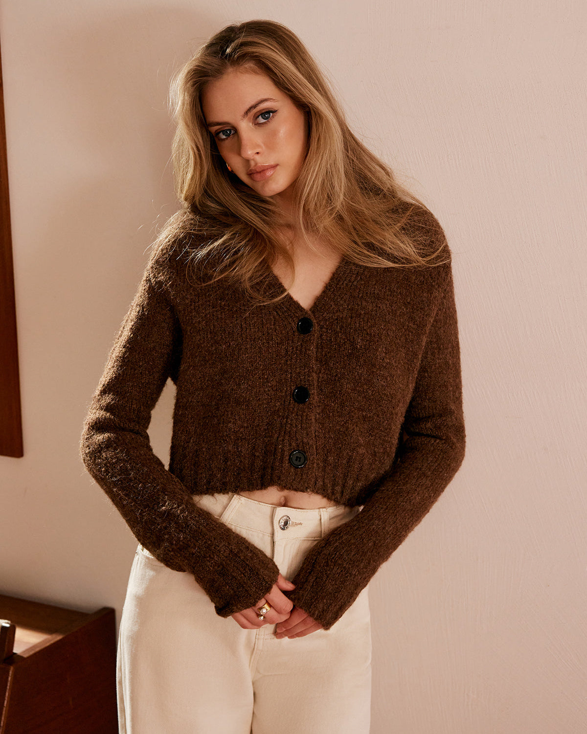 Yün Karışımlı V Yaka Kısa Hırka