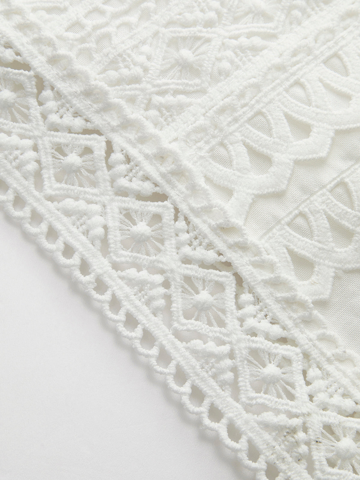 Yüksek Yaka Puff Kollu Bluz