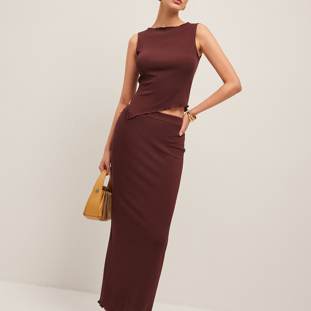 Asimetrik Etek Uçlu Ribanalı Etek Takımı