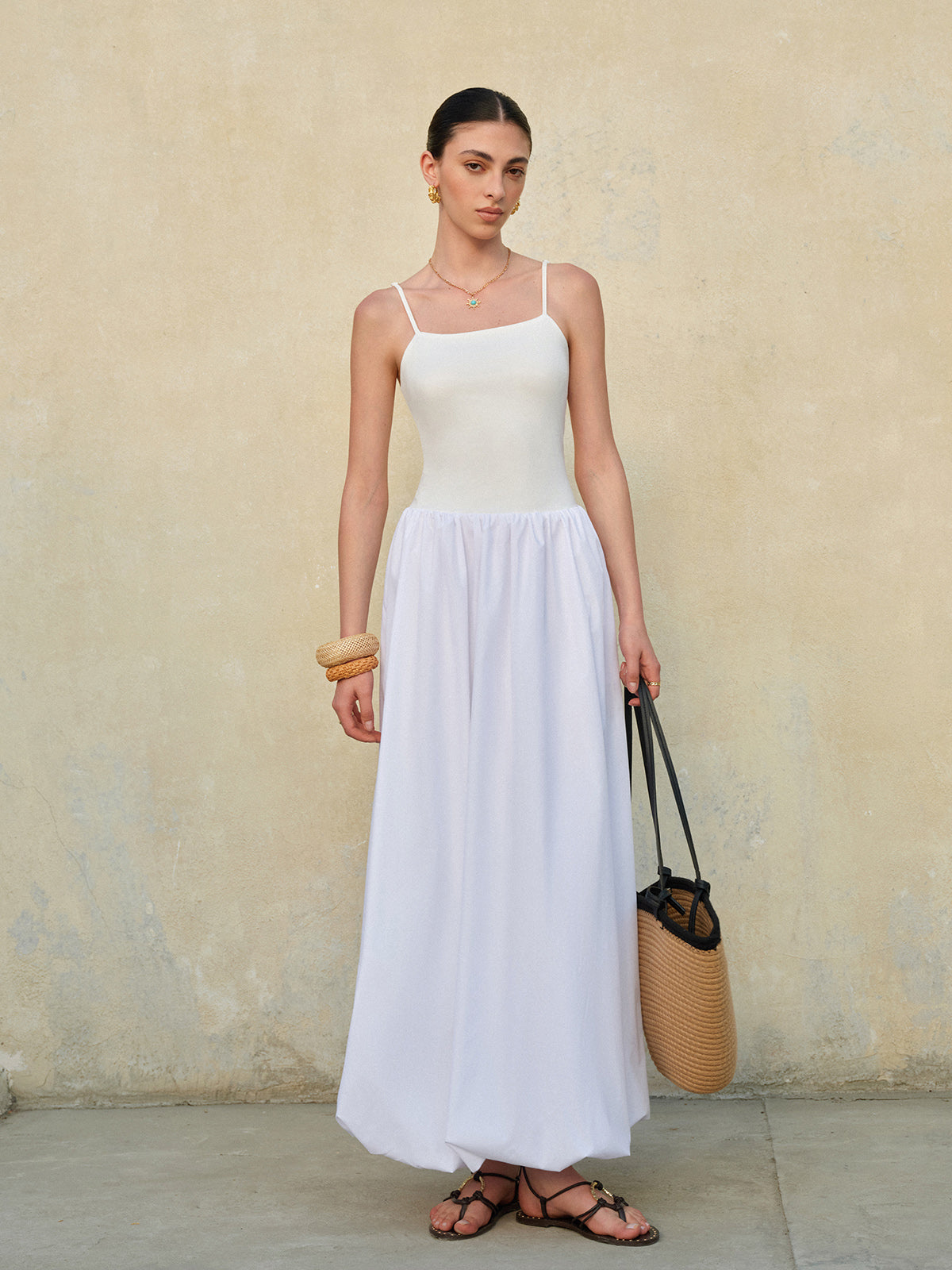 Balon Etekli İnce Askılı Elbise