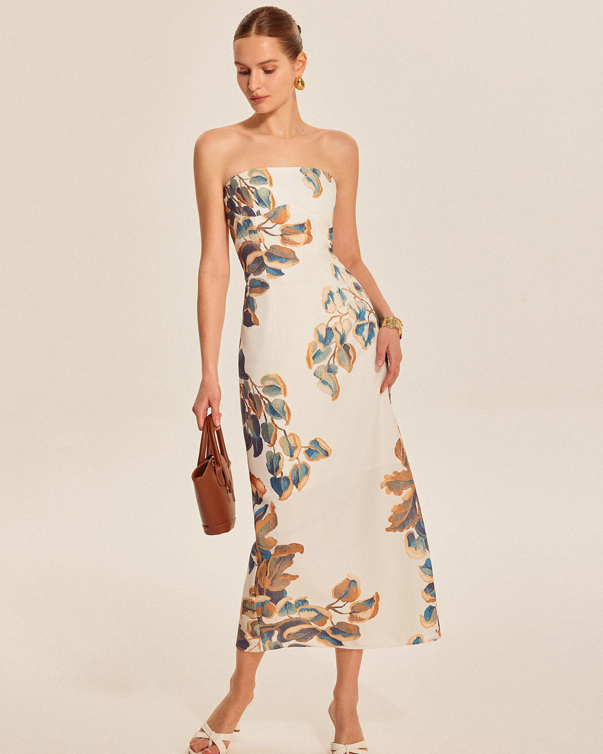 Çiçek Desenli Askısız Elbise