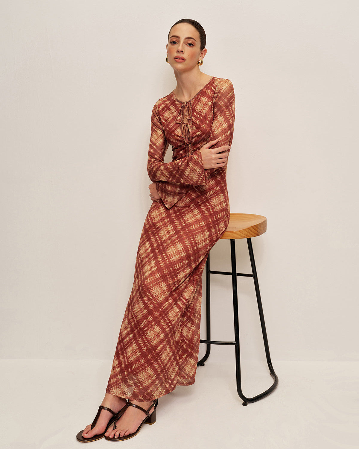 Ekose Bağcıklı Uzun Kollu Elbise