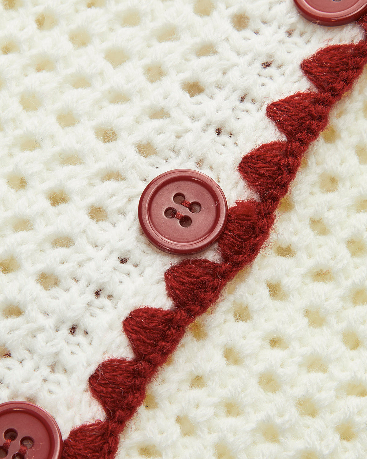 Düğmeli Kontrast Renkli Kroşe Yelek