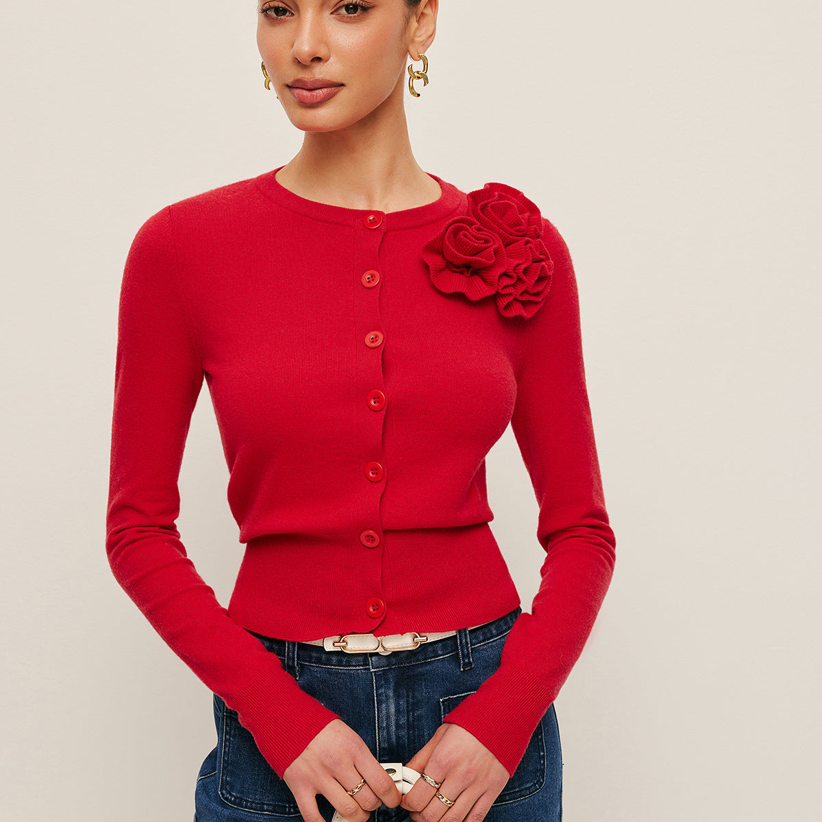 3D Çiçek Detaylı Hırka