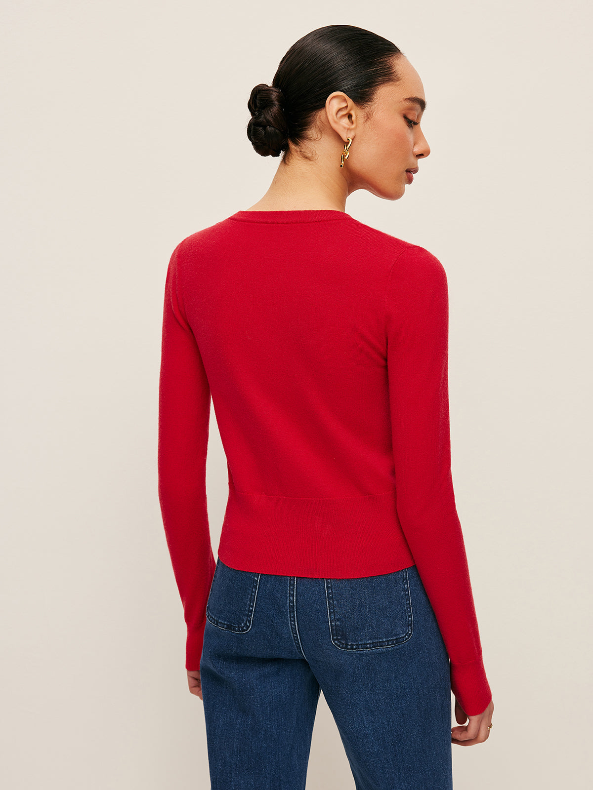 3D Çiçek Detaylı Hırka