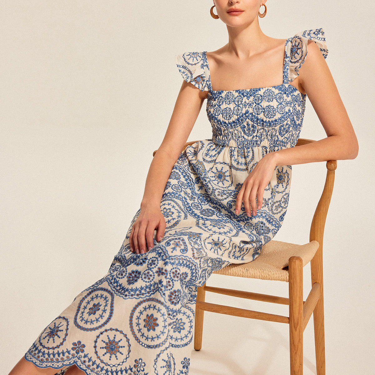 Yarım Şeffaf Boho Çiçekli Sırt Yırtmaç Elbise