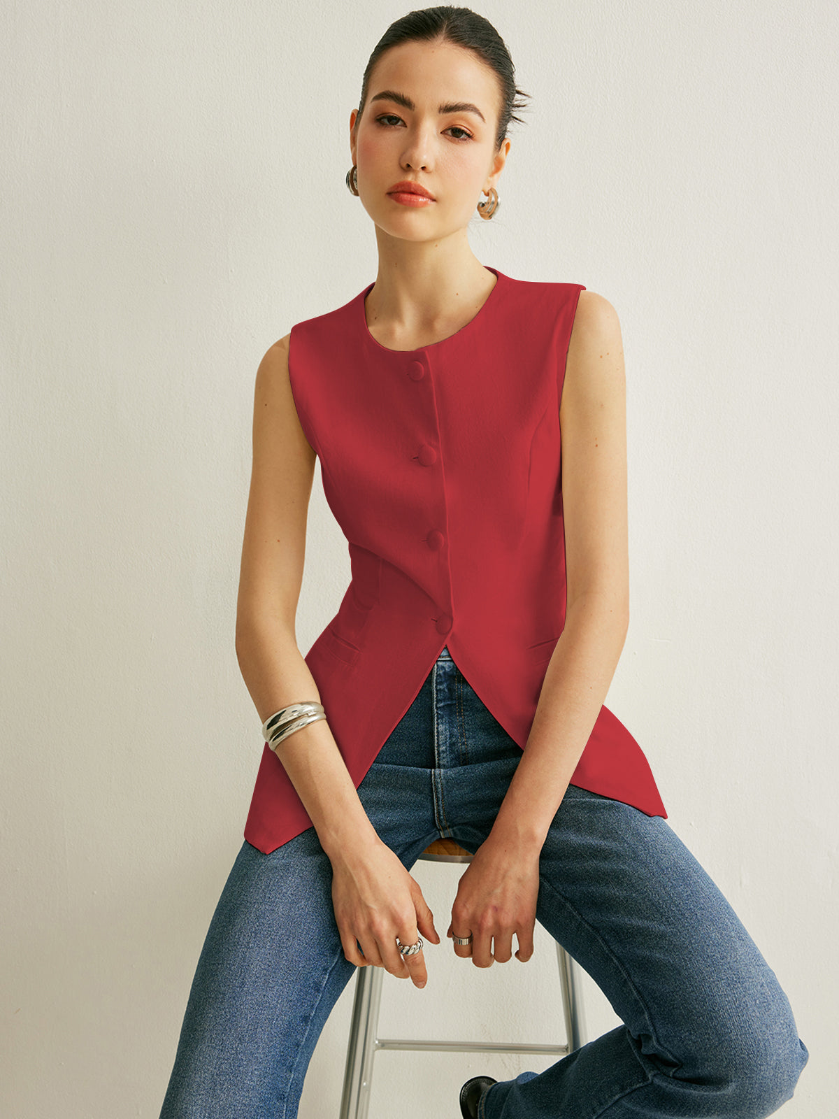 Düğme Detaylı Kolsuz Bluz