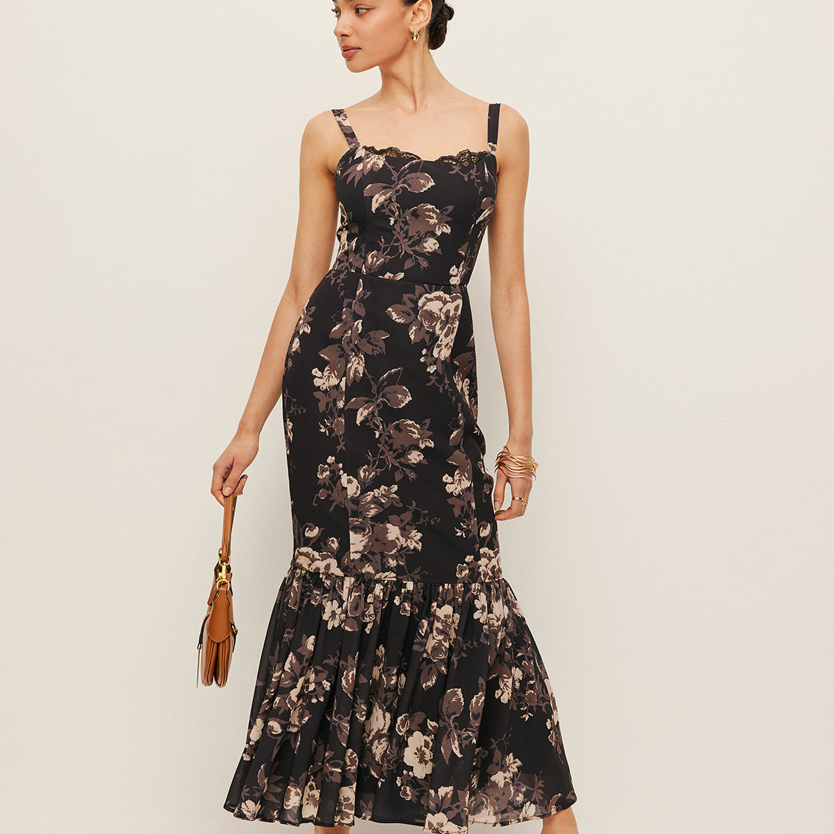 Şifon Çiçek Desenli Fırfırlı Elbise