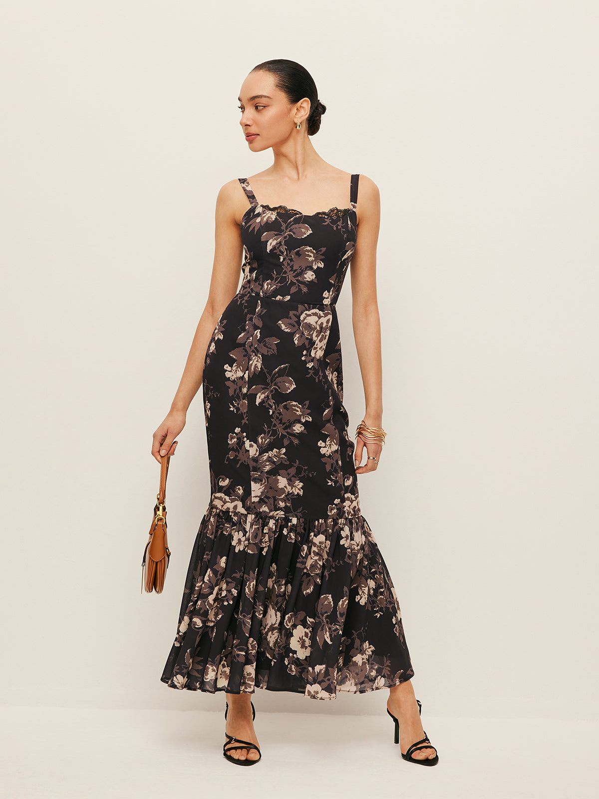 Şifon Çiçek Desenli Fırfırlı Elbise