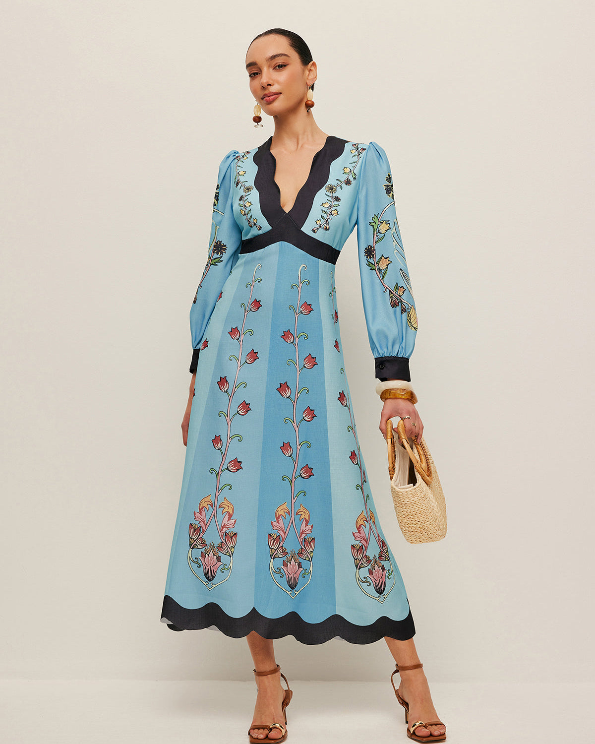 Sırtı Açık Puantiyeli Balon Kollu Çiçek Desenli Elbise