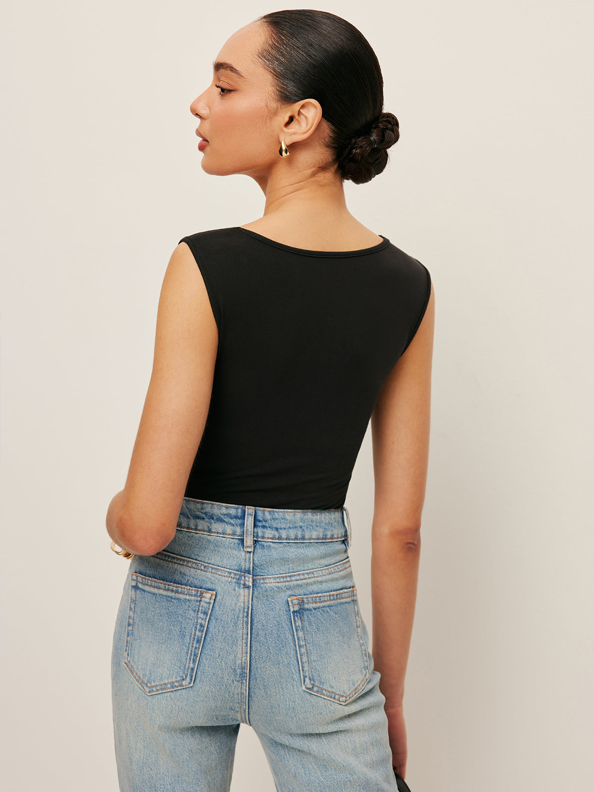 Kare Yaka Dar Kesim Atlet