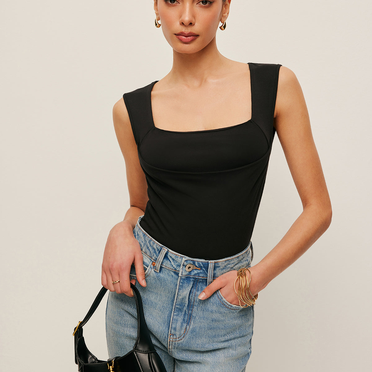 Kare Yaka Dar Kesim Atlet