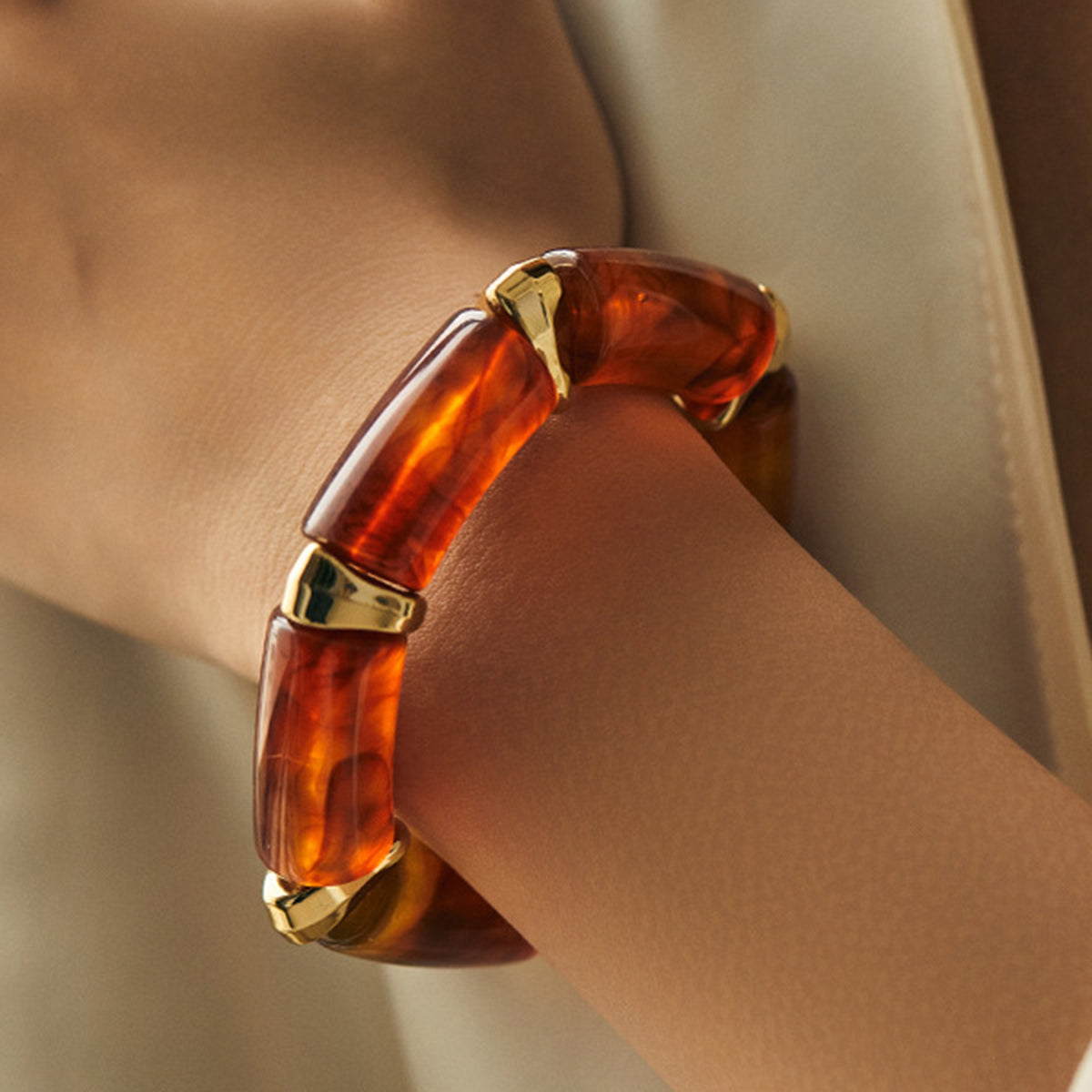 Reçine Halkalı Kelepçe Bileklik