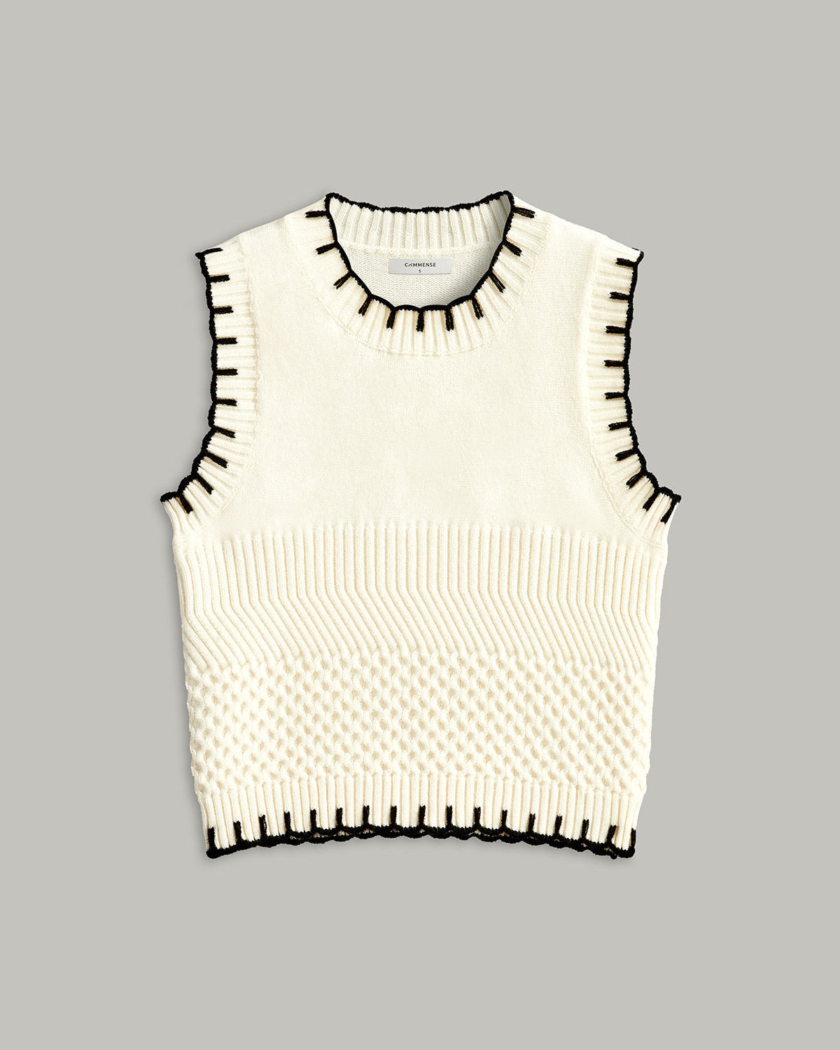 Kontrast Biye Detaylı Kolsuz Fitilli Triko Yelek