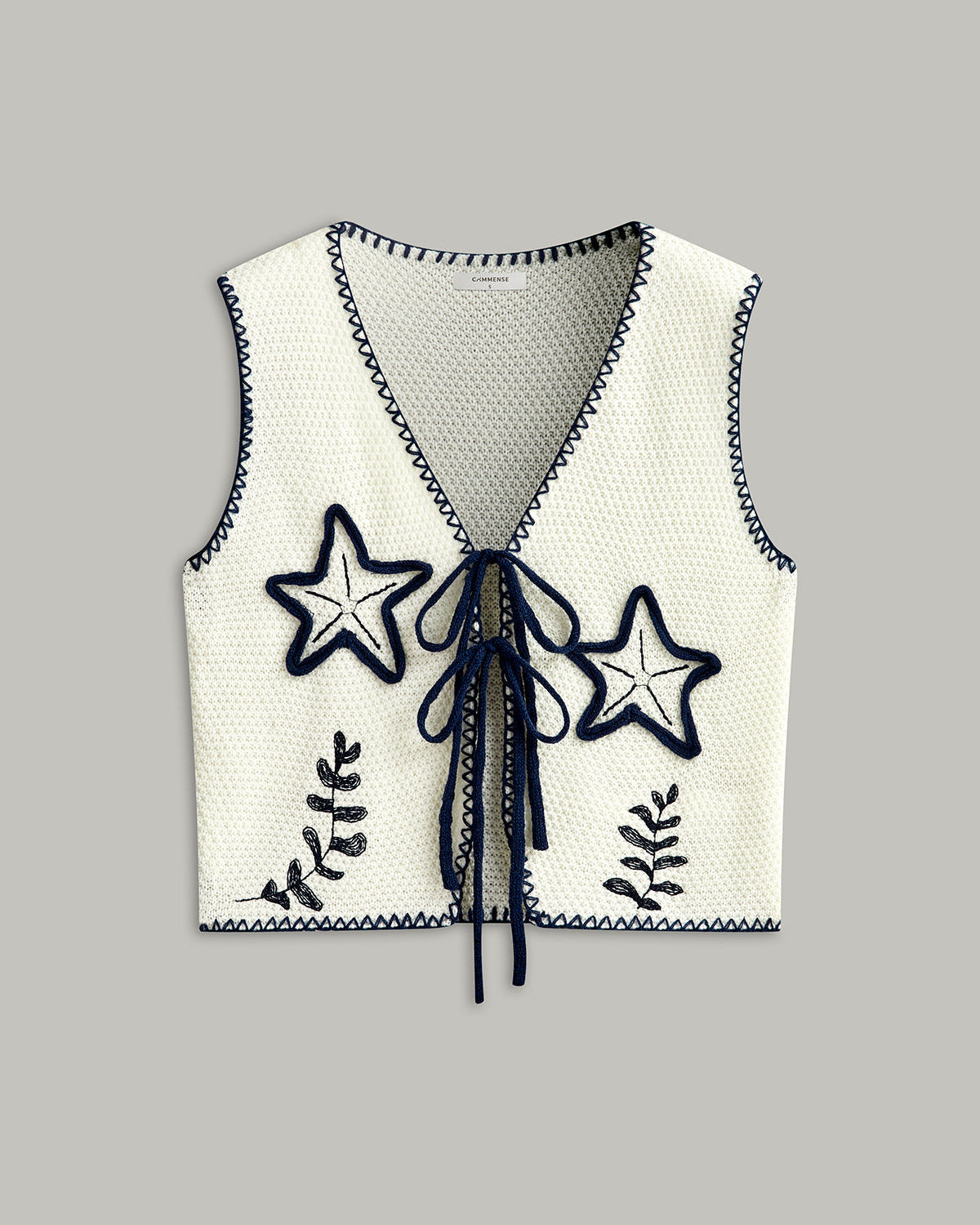 Nakış Detaylı Önden Bağlamalı Triko Yelek