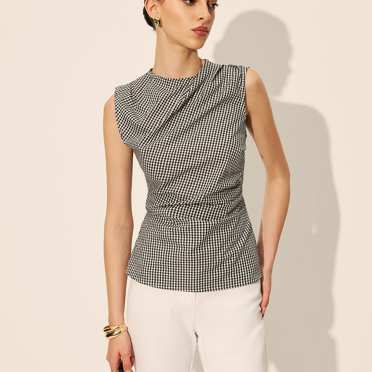 Pötikare Desenli Büzgülü Kolsuz Üst