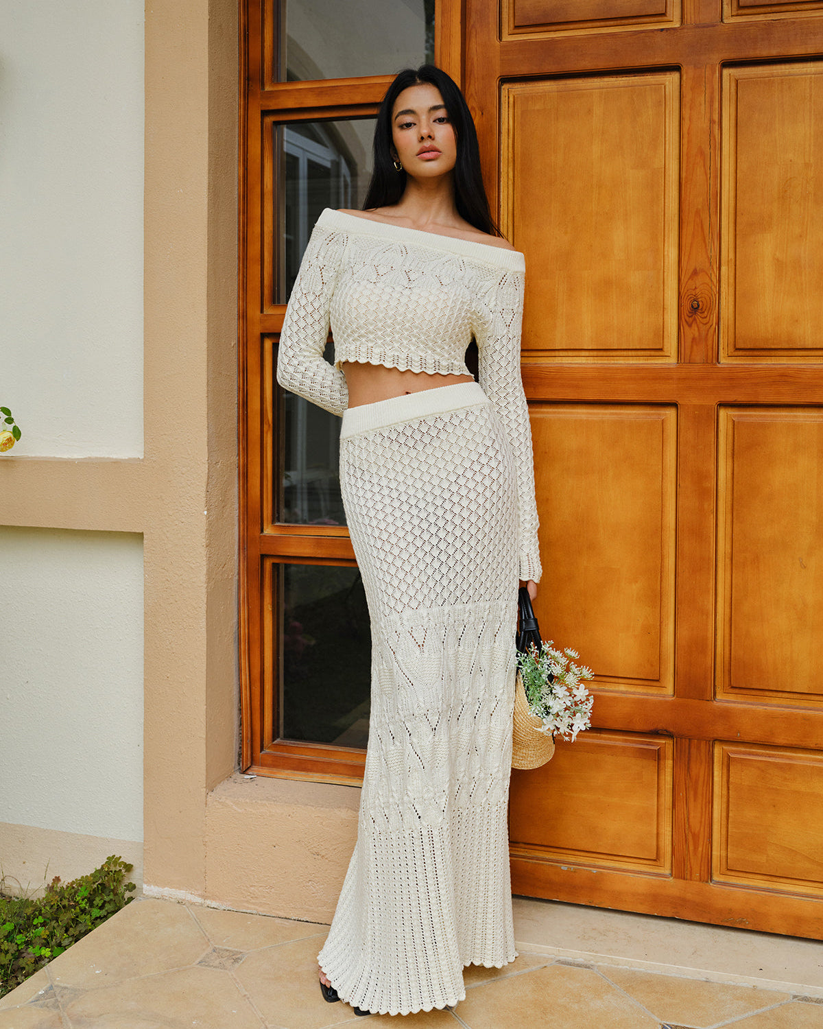 Triko Omuz Açık Kısa Üst