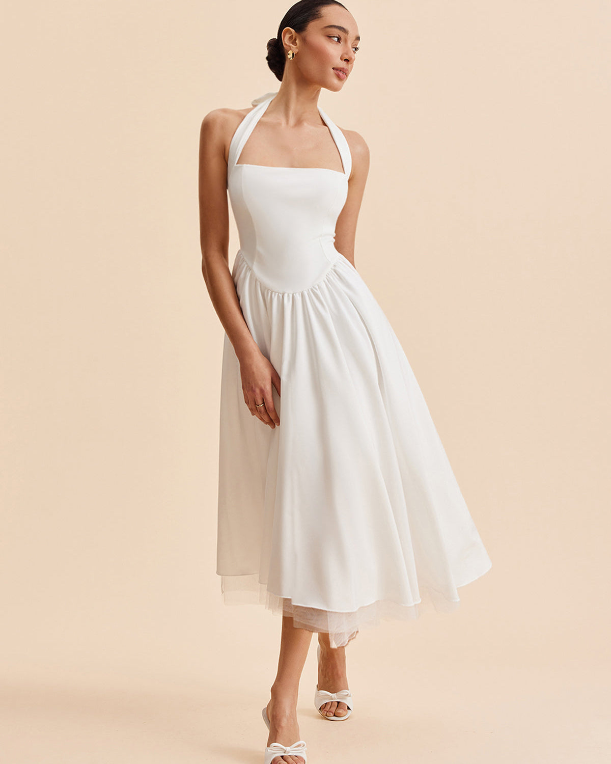 Halter Yaka Sırtı Açık Fermuarlı Kolsuz Elbise