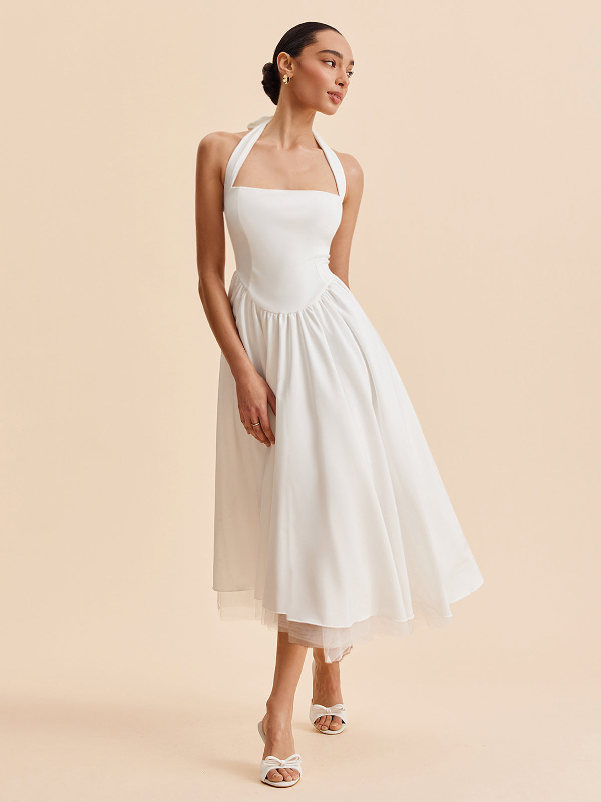 Halter Yaka Sırtı Açık Fermuarlı Kolsuz Elbise