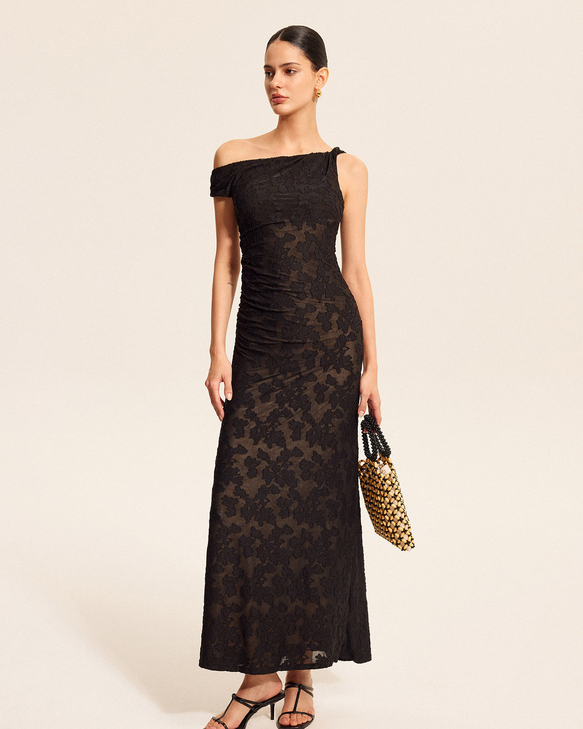 Yarı Şeffaf Dantel Tek Omuzlu Uzun Elbise