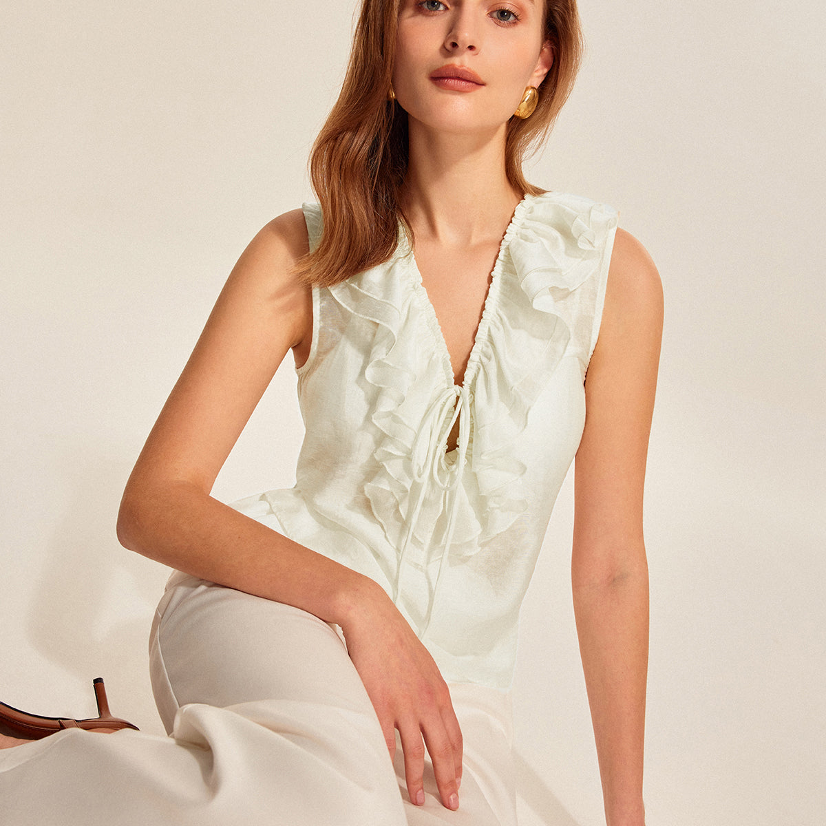 Yarı Şeffaf Fırfırlı Bağlamalı Üst