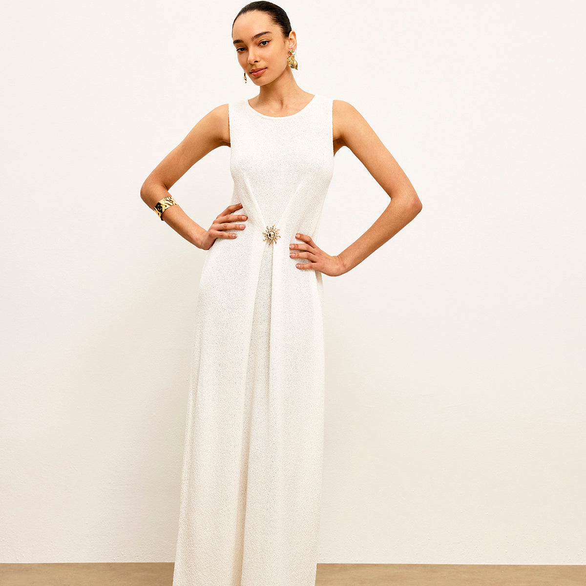 Metal Detay Kolsuz Kazak Elbise