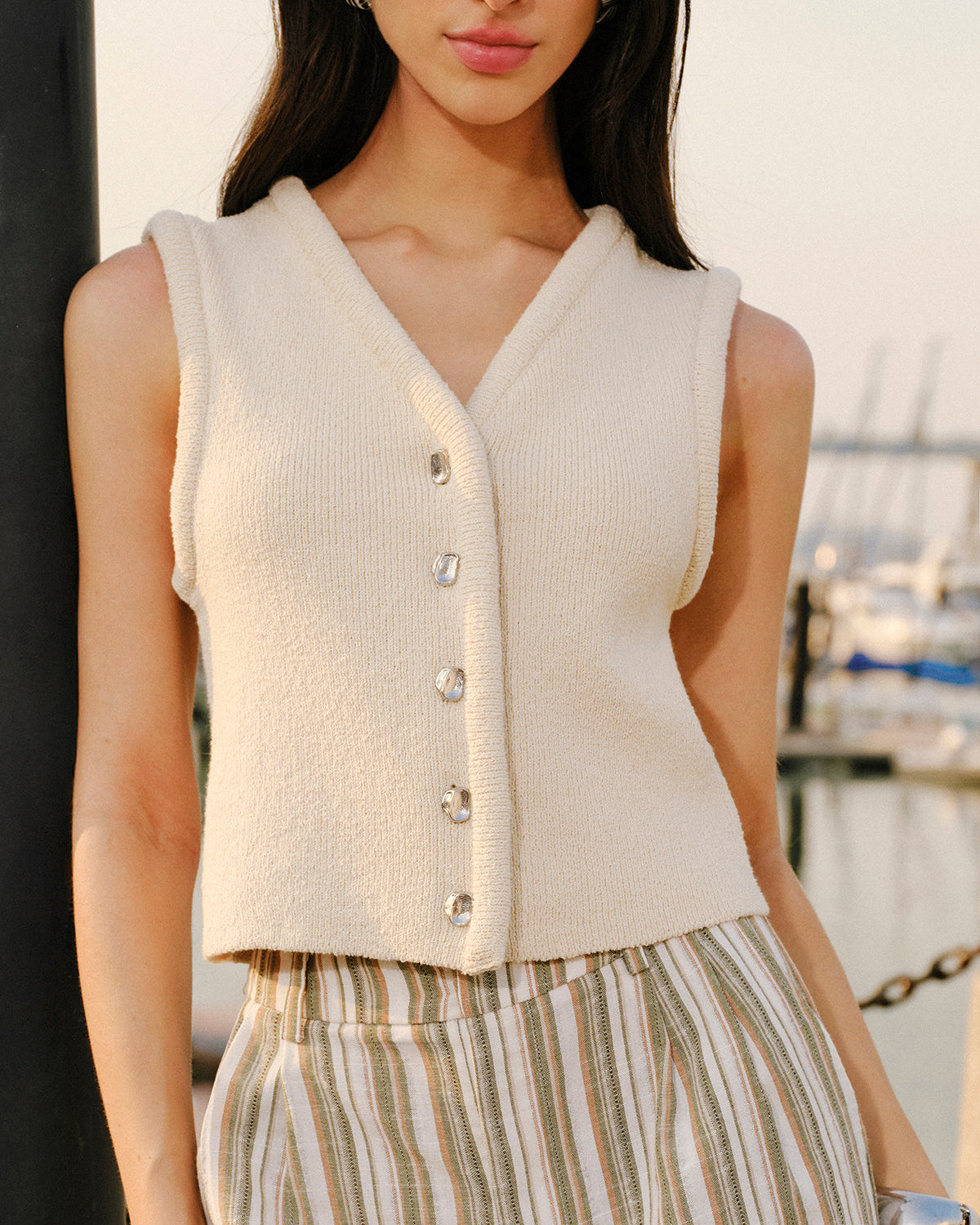 Önü Düğmeli Kazak Yelek