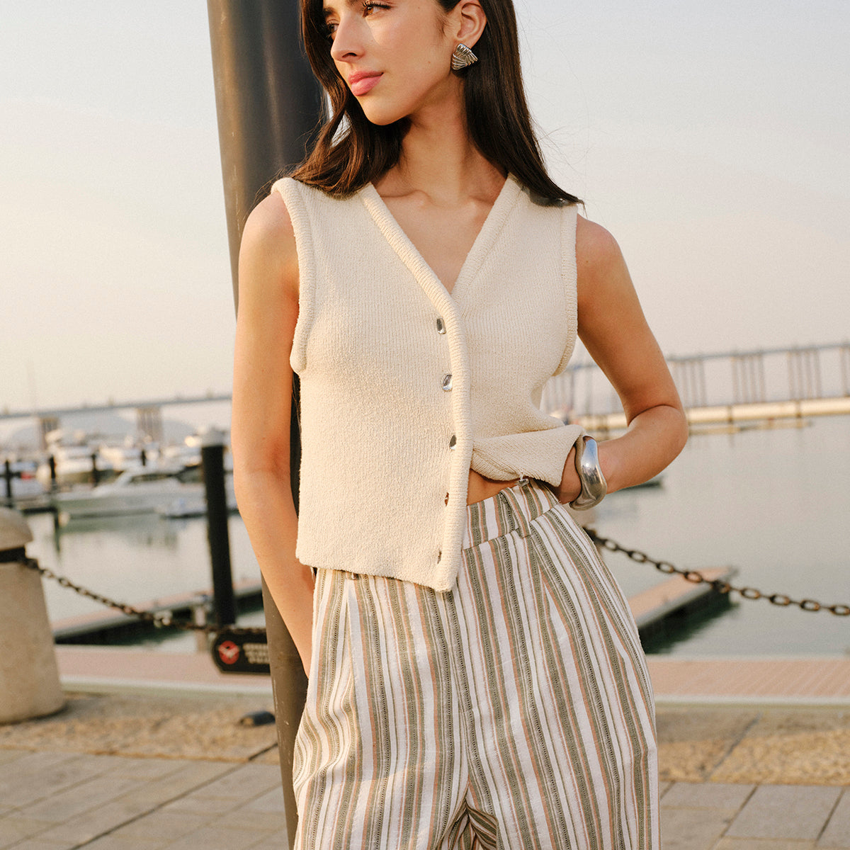 Önü Düğmeli Kazak Yelek