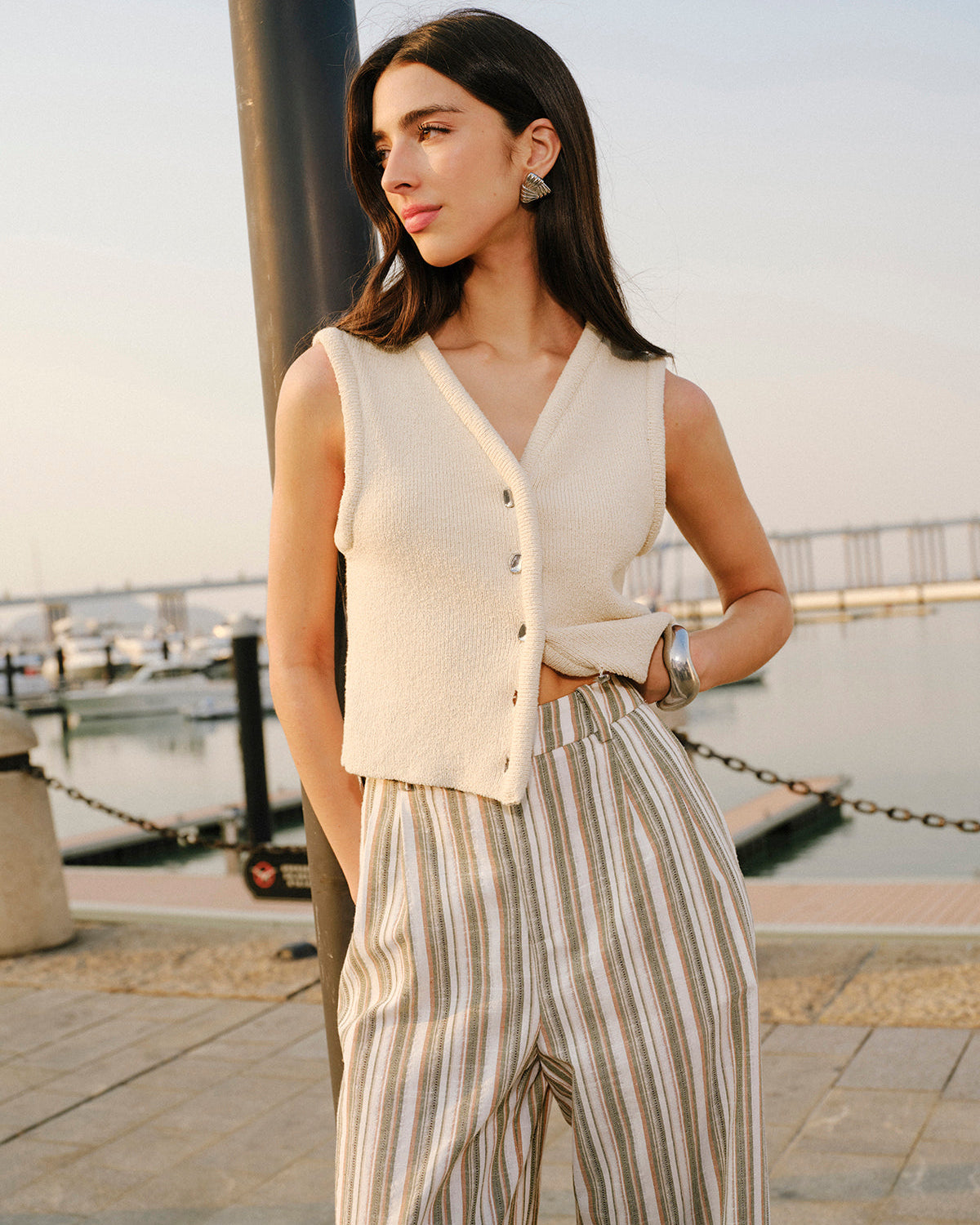 Önü Düğmeli Kazak Yelek