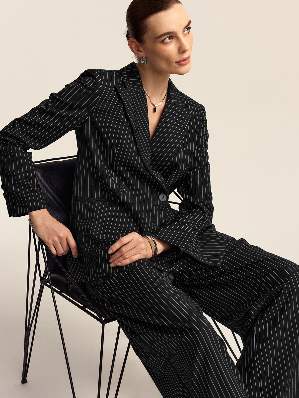 Çizgili Çift Düğmeli Blazer