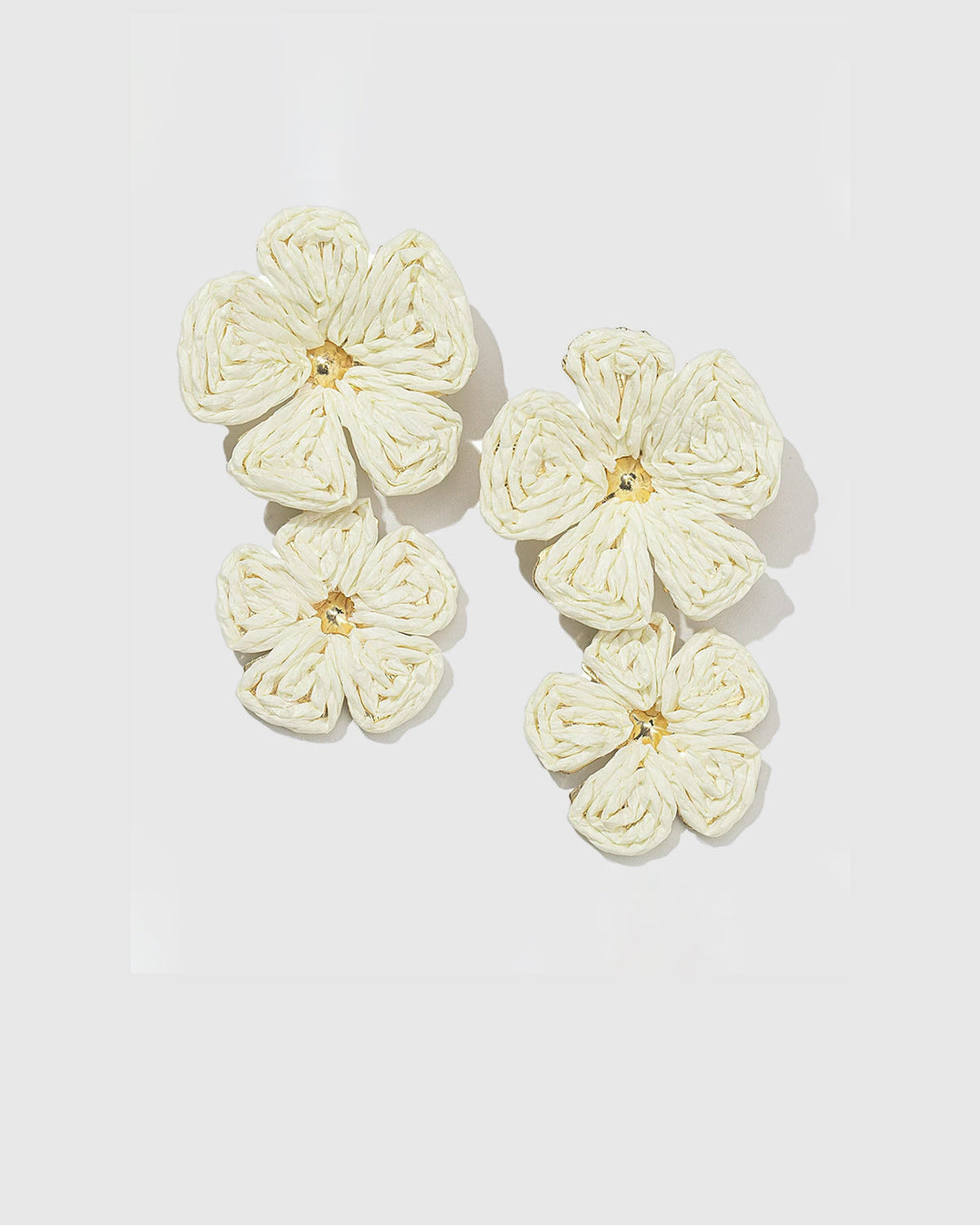 Altın Yaldızlı Dantel Yaprak Küpeler