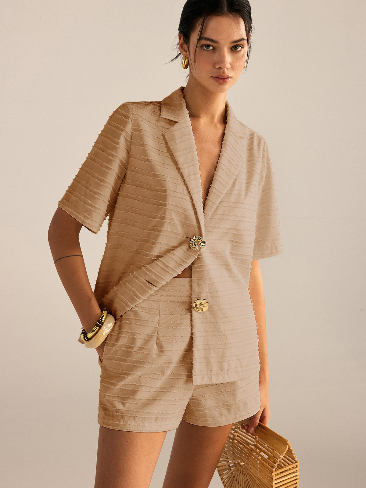 Dokulu Kısa Kollu Blazer ve Şort Takımı