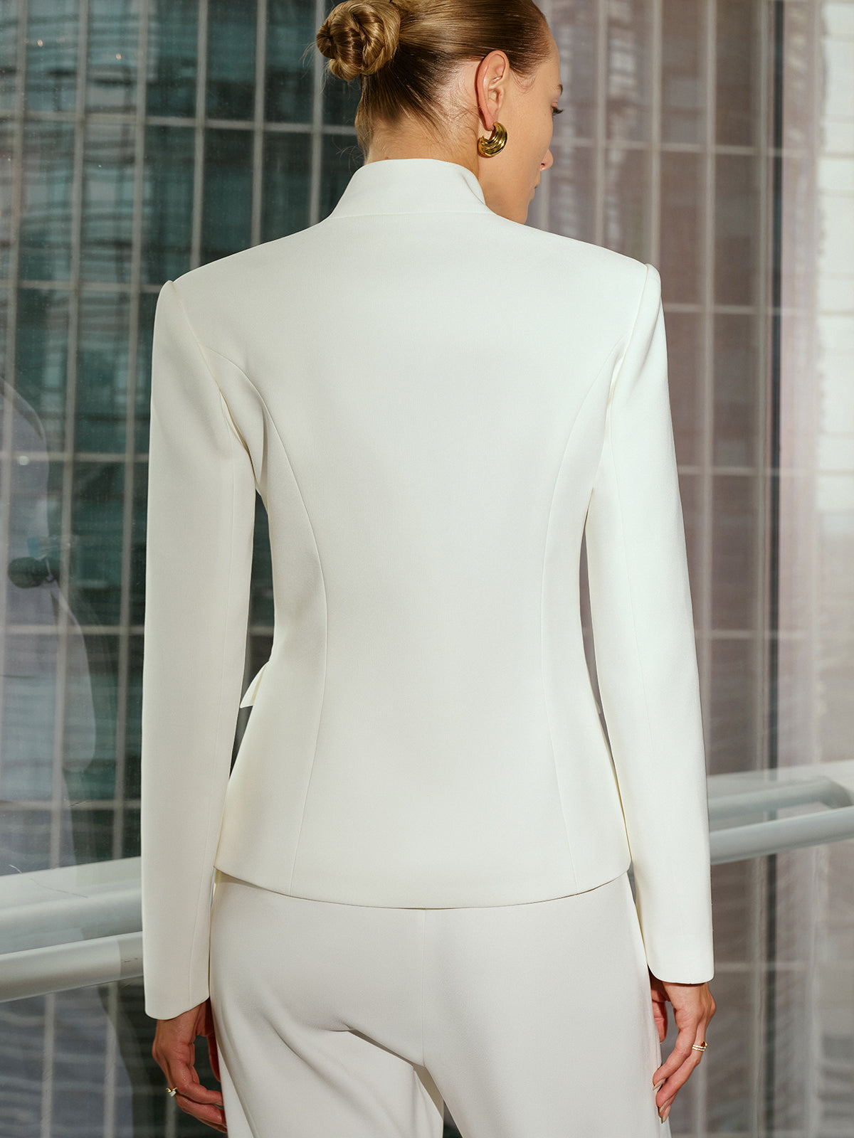 Tokalı Dik Yaka Blazer