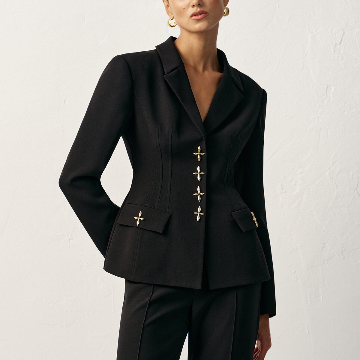 Haç Şeklinde Düğmeli Blazer