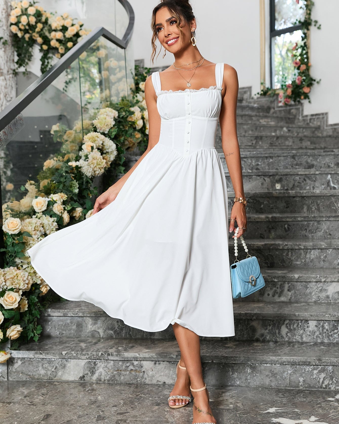 Düğme Detaylı Askılı Midi Elbise