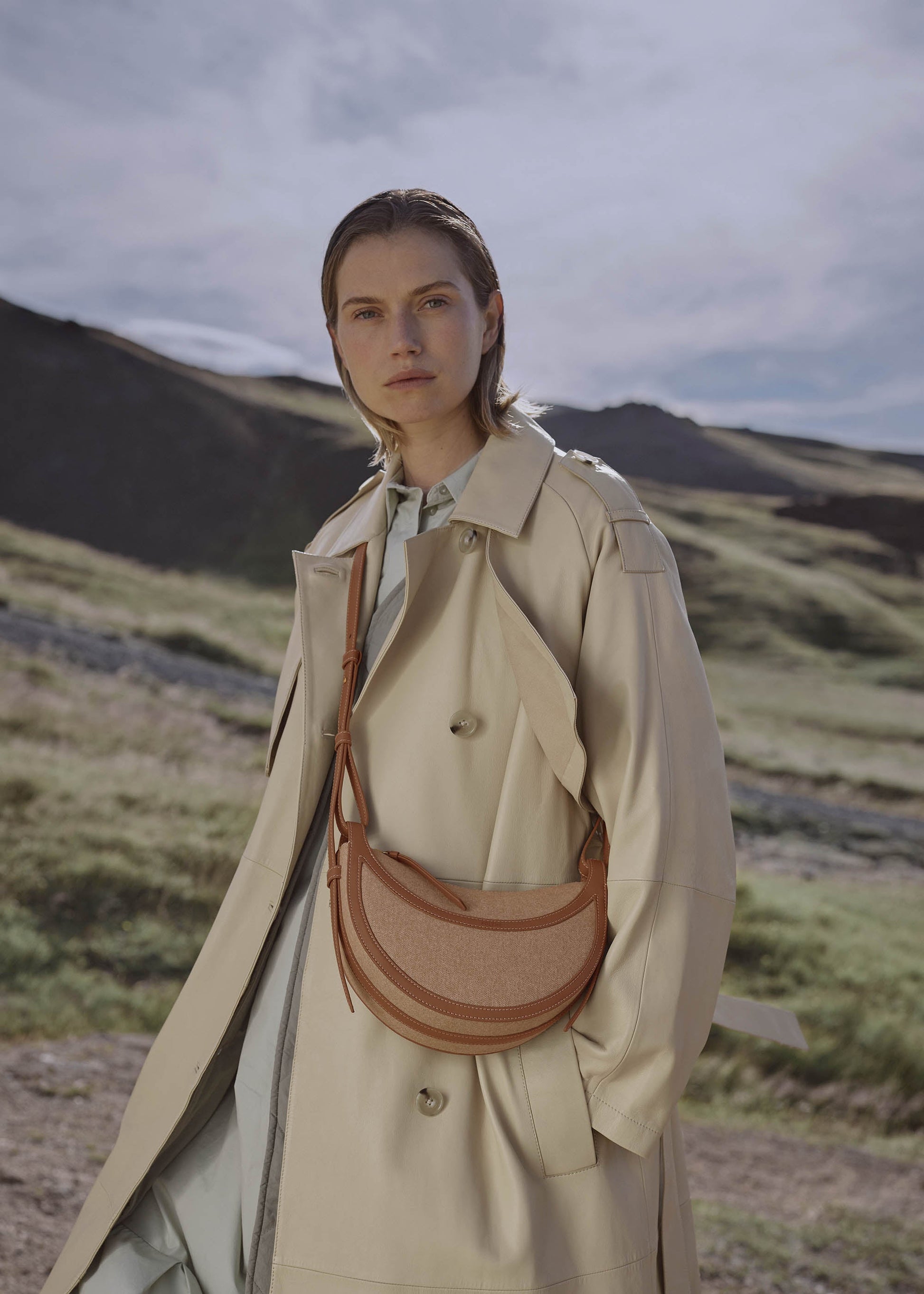 Avelin Omuz Çantası - Kanvas taba/kum beji